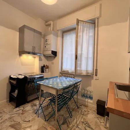 Welcome Riviera - La Viola, 70 Sqm, 1bedroom,1 Bathroom, Air Conditioning, Wifi, At 5 Min From And Train Station In Rapallo, Private Garage Available On Request At 20,00 Per Night Apartment Rapallo
